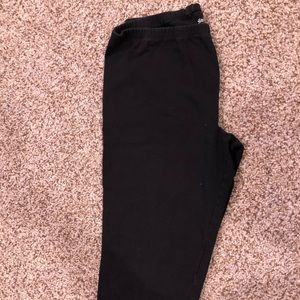 Black Capri leggings